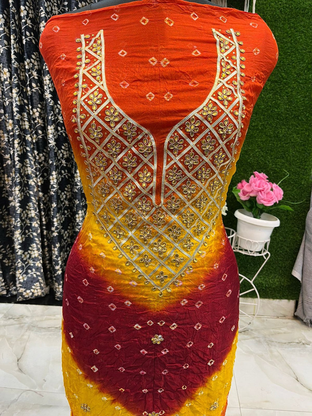Bandhej Gota patti work Unstitched Suit