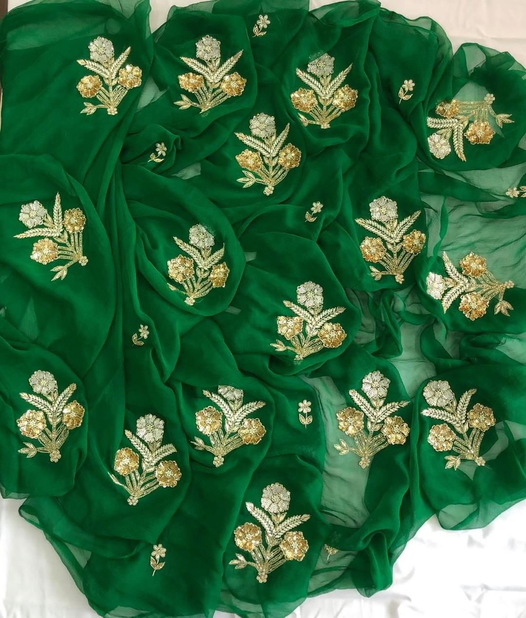 Beautiful Pure Jaipuri Chiffon 13 big Bird motif work Saree with blouse