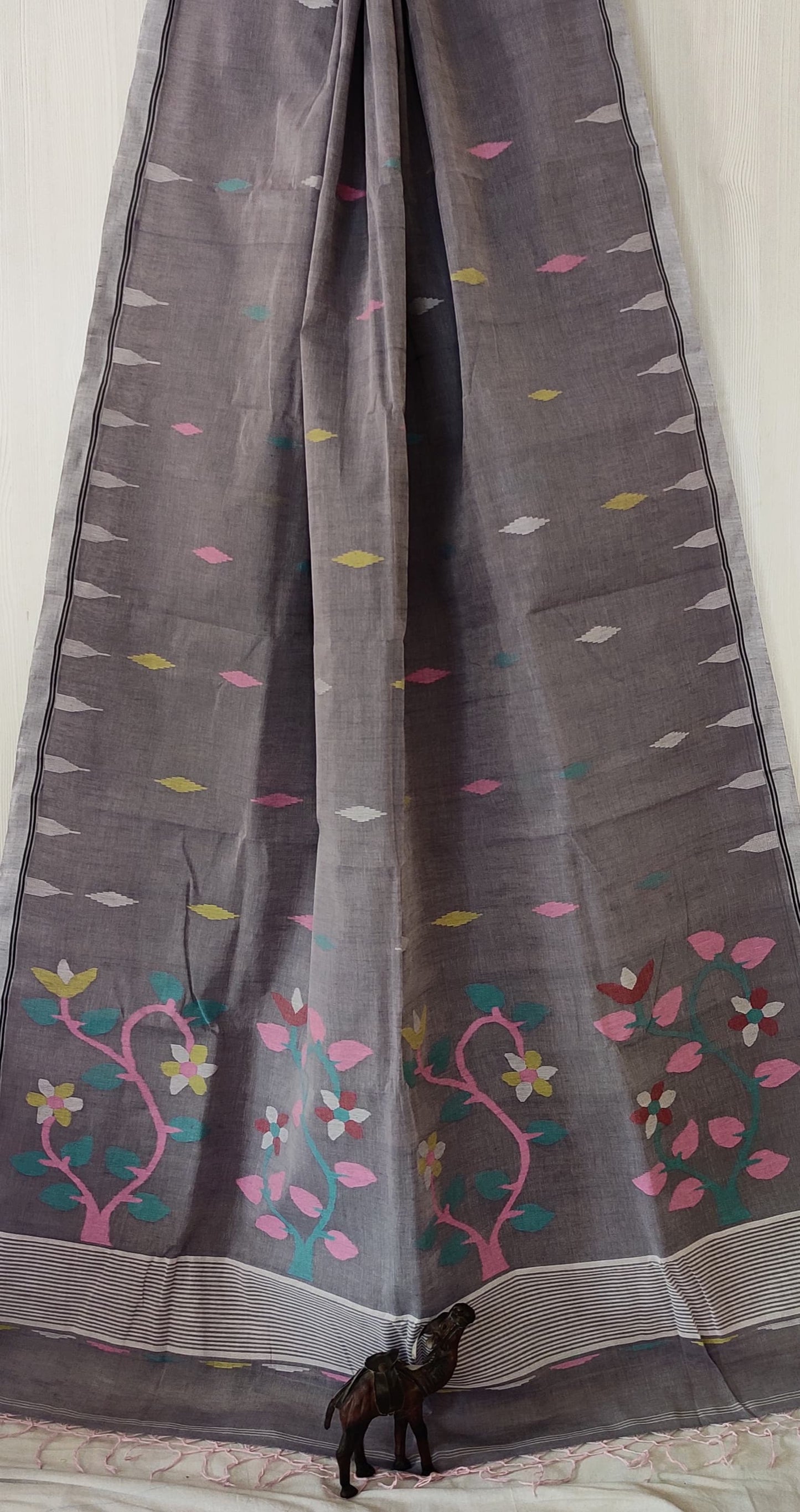 Pure Cotton needle work jamdani Saree