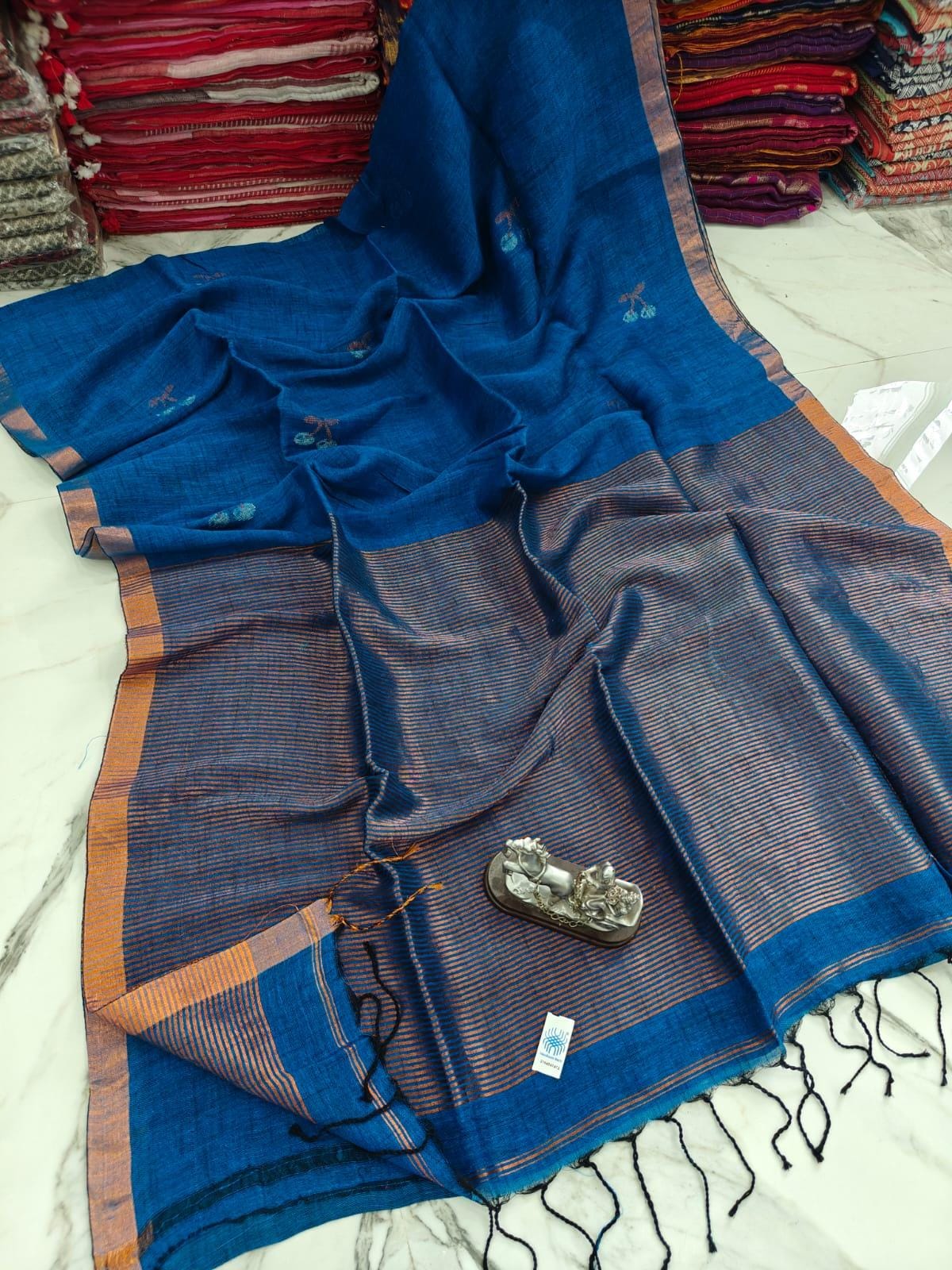 Linen by  Linen Saree With Running Blouse