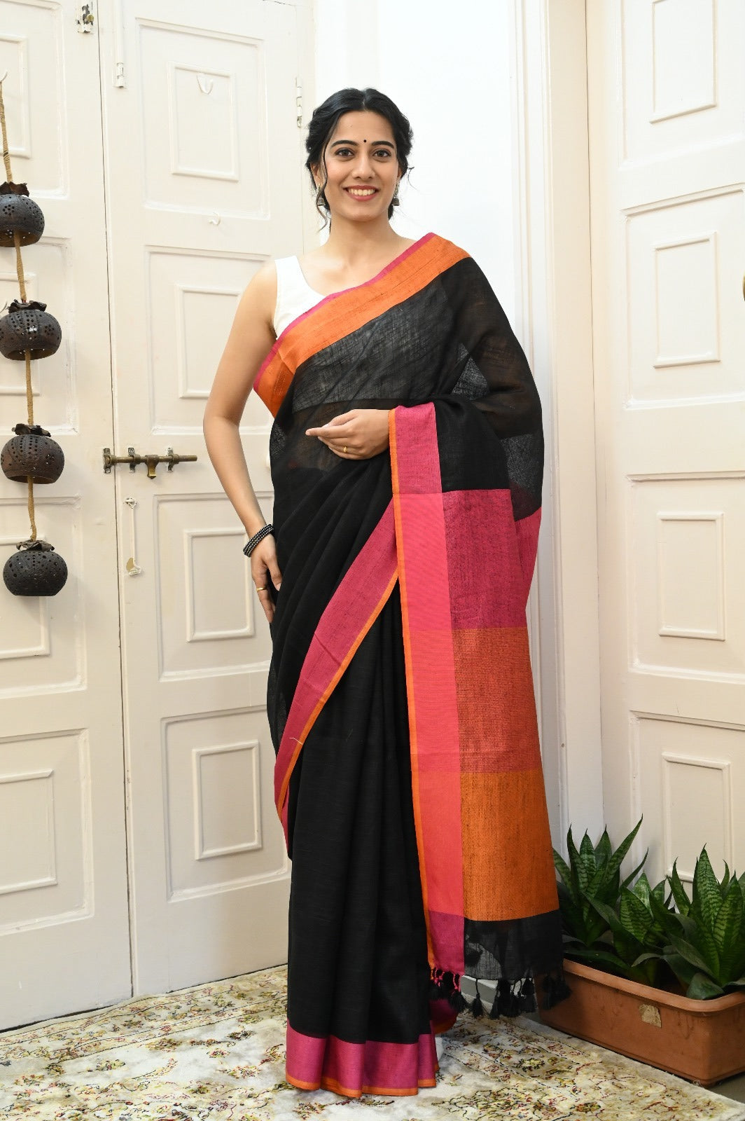 Linen By Linen Saree With Blouse
