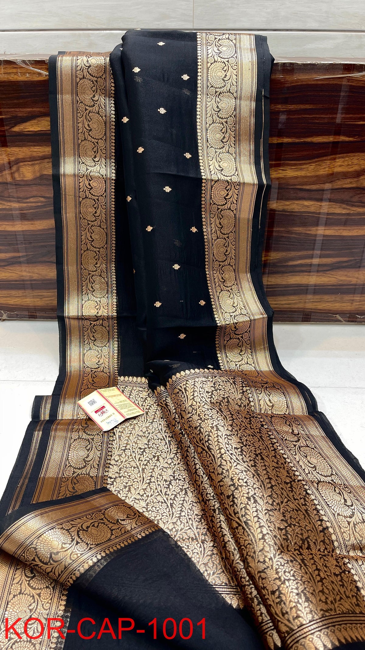 Pure Handloom banarasi  kora Silk Saree With Blouse