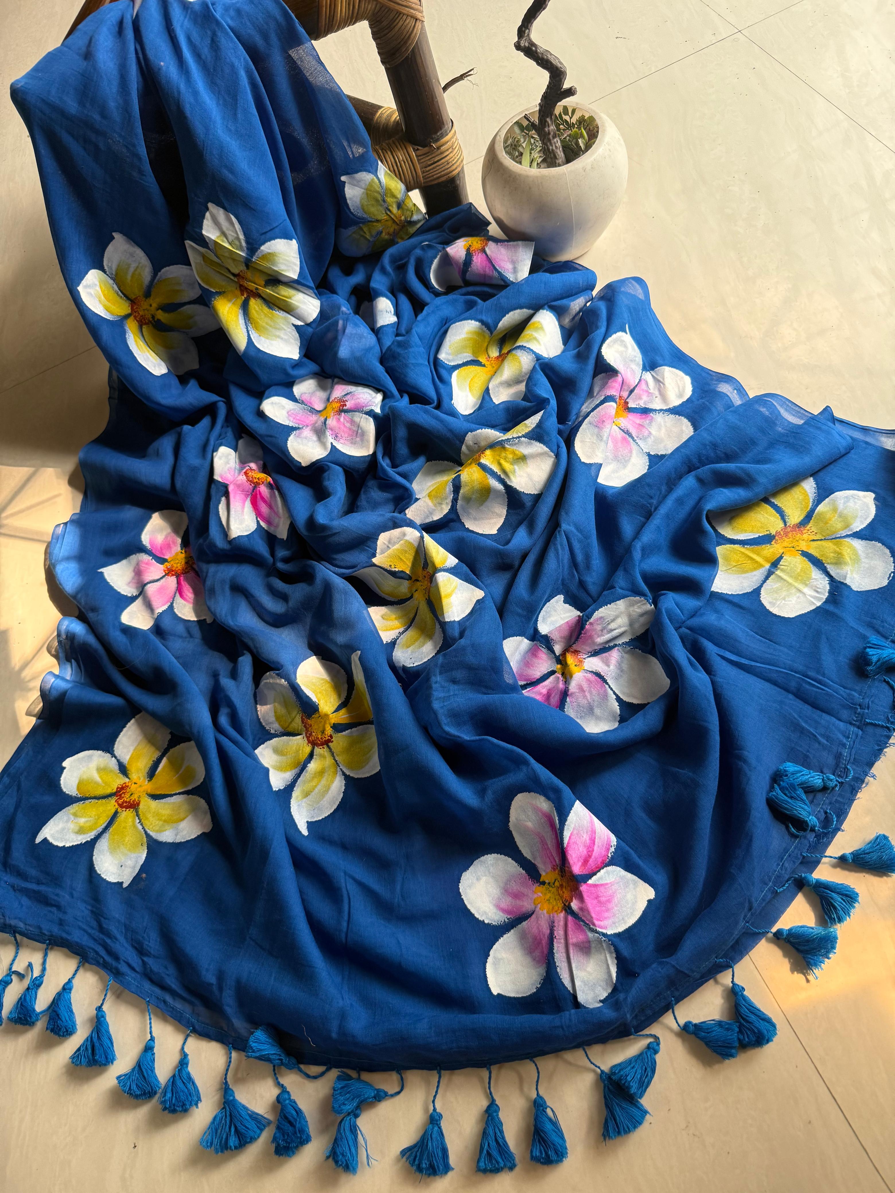 Beautiful Mulmul   Cotton Flowers design Hand Painted Saree
