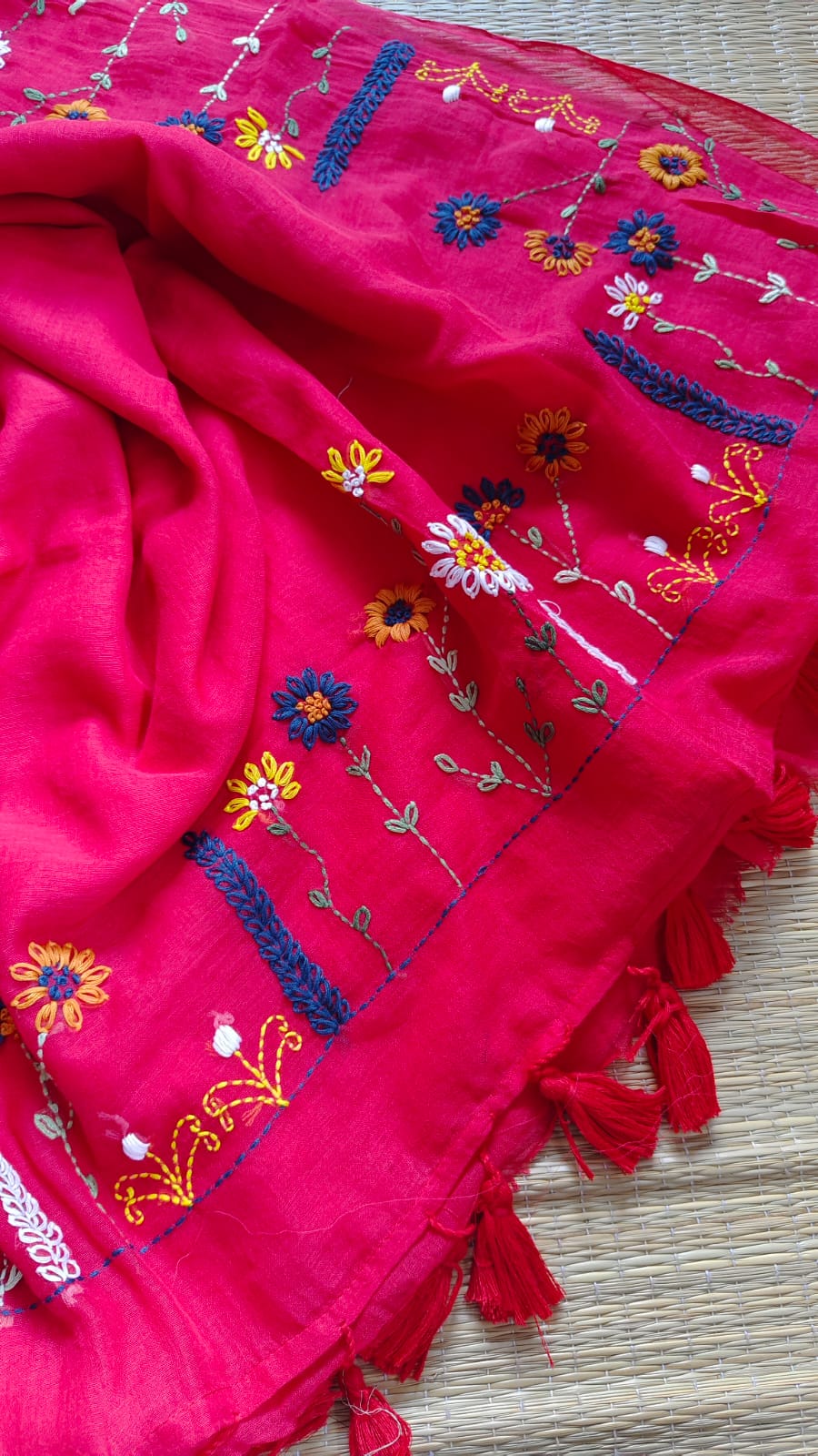 Beautiful Hand Stitch Pure Mul Cotton Saree Without blouse