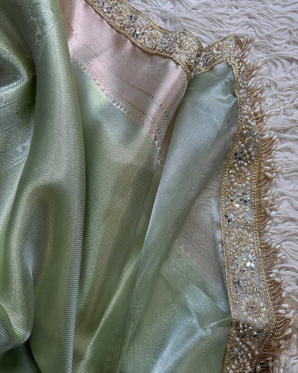 Banarasi Kanjivaram  katan Tissue Silk Saree With Beautiful lace border
