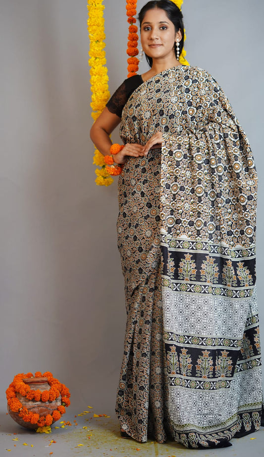 Pure Mul-Cotton hand block Print Saree with Blouse