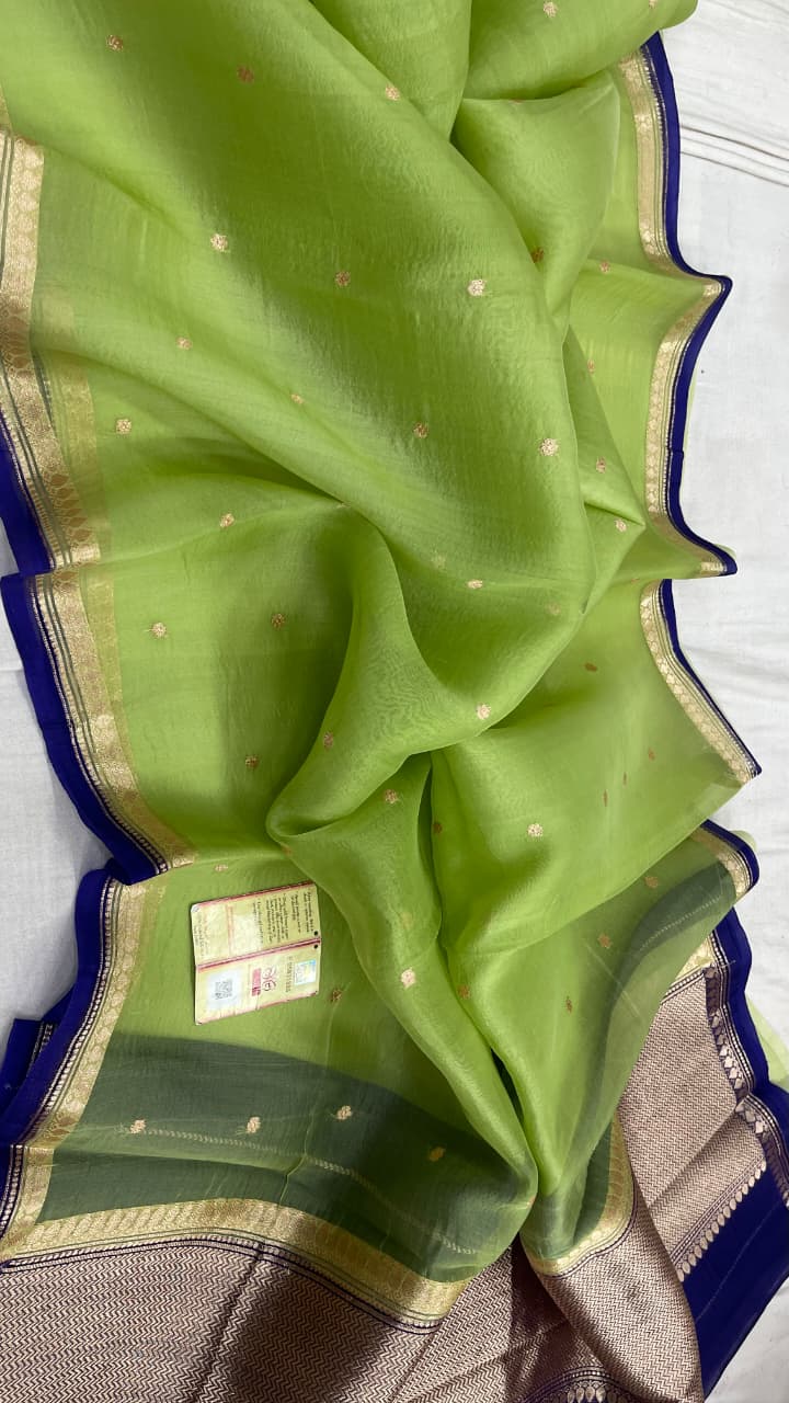 Pure Handloom banarasi  kora Silk Saree With Blouse
