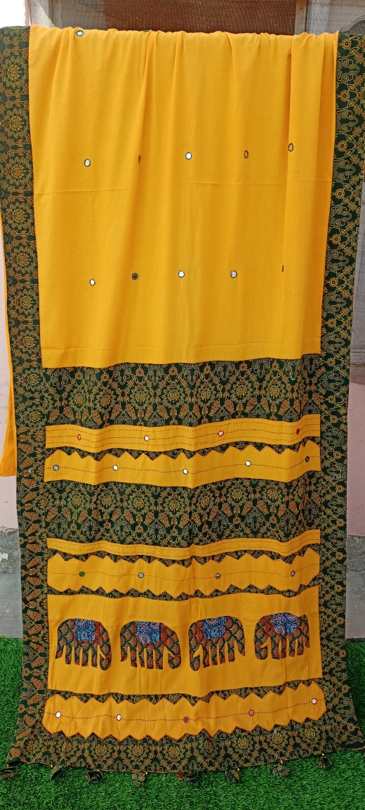Pure Mul Cotton Saree With Ajrakh Mirror Work