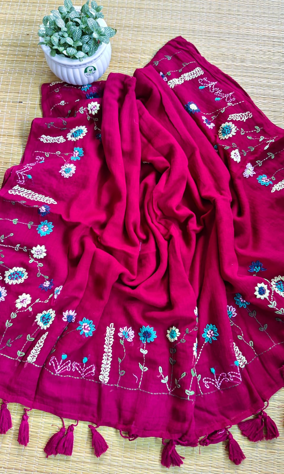 Beautiful Hand Stitch Pure Mul Cotton Saree Without blouse