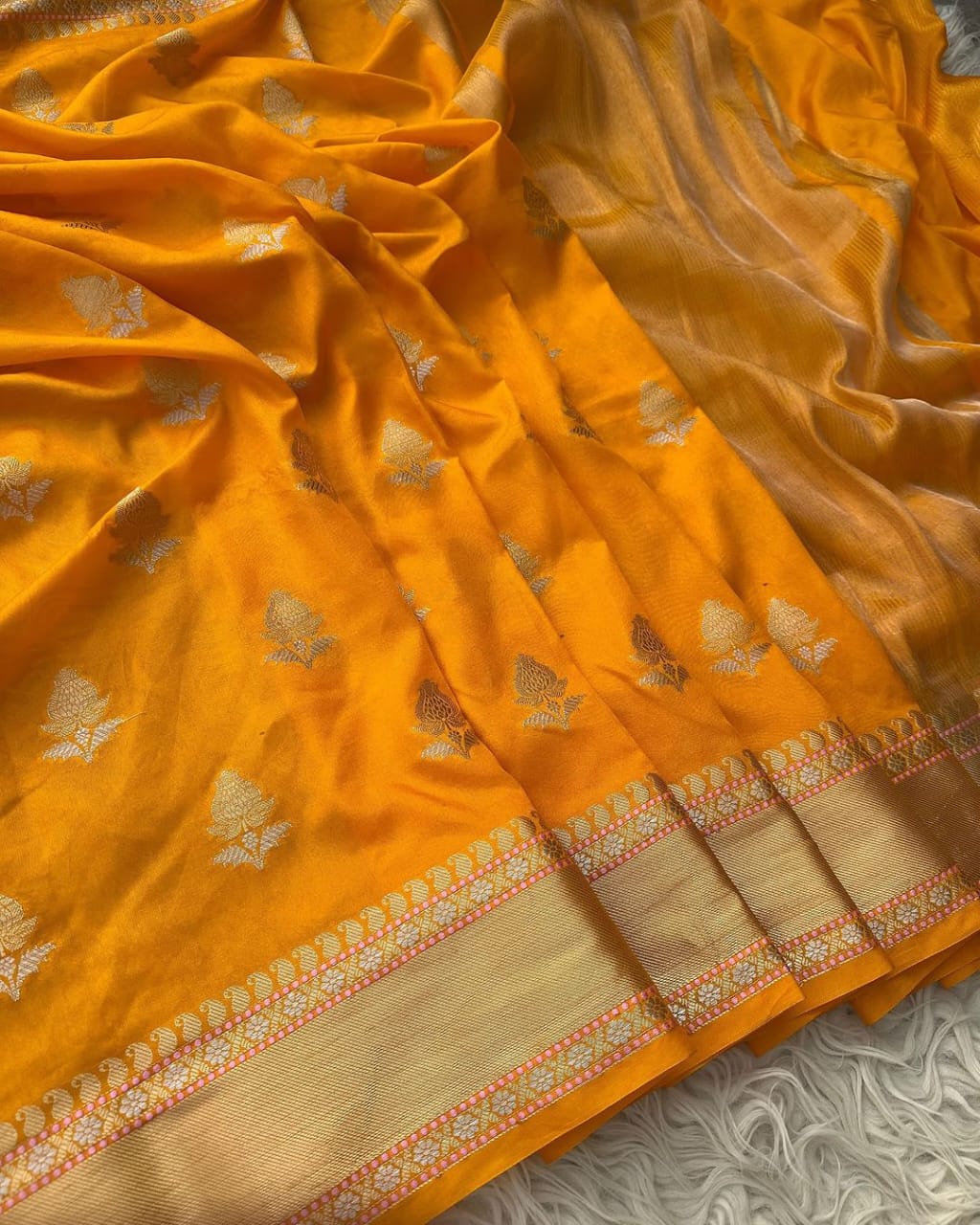 Banarasi Semi Khaddi Katan Georgette   Saree