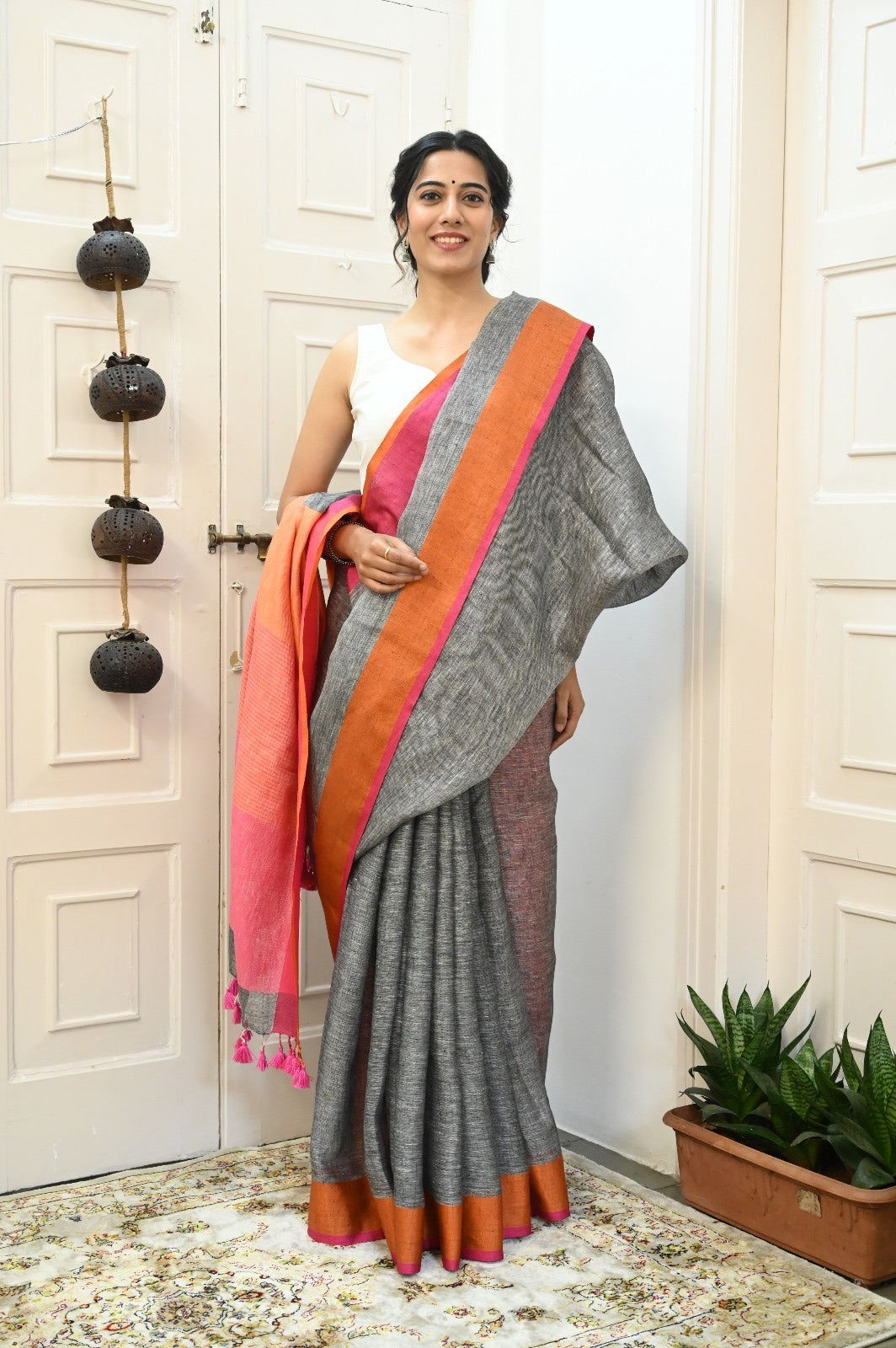 Linen By Linen Saree With Blouse
