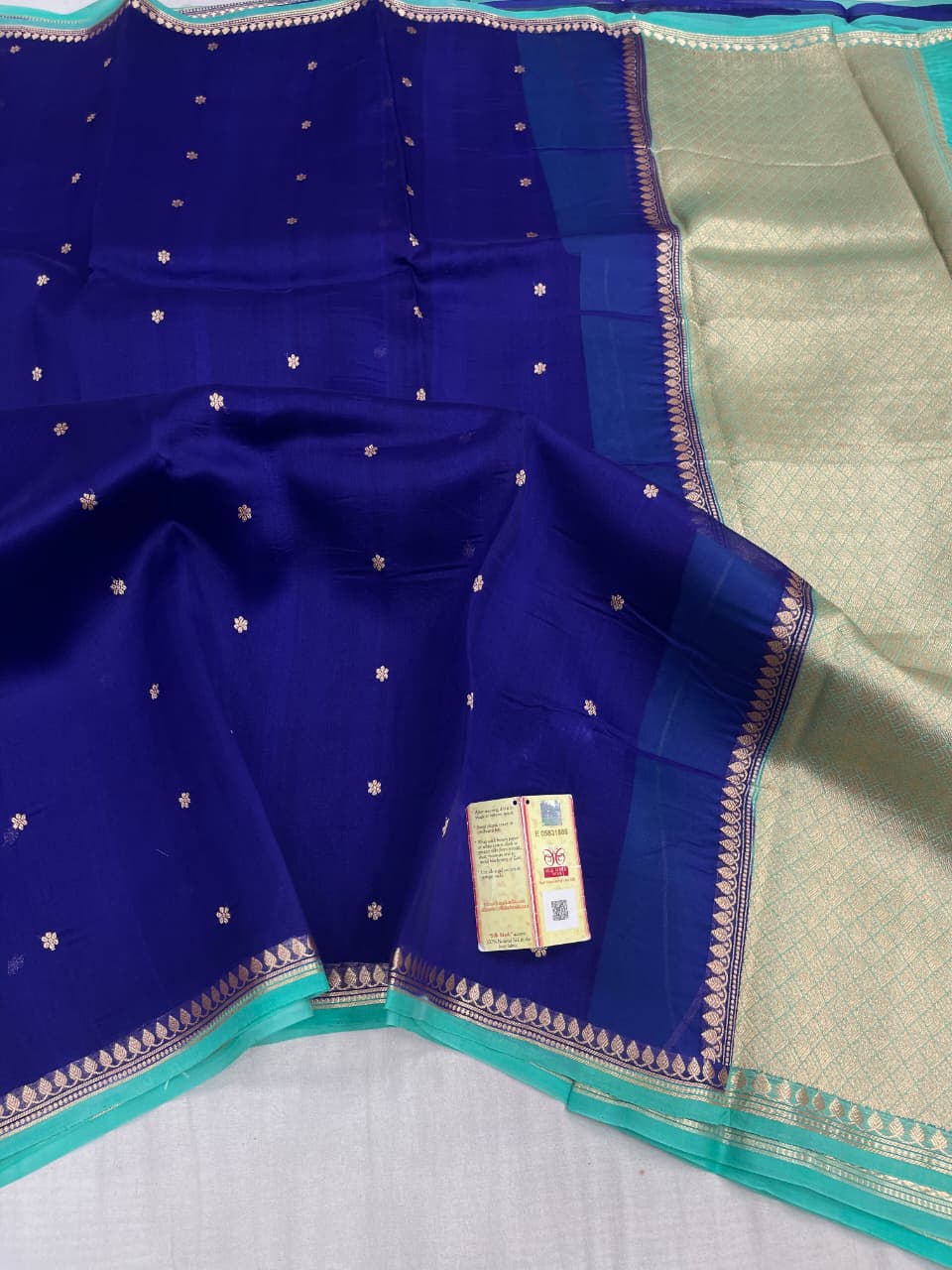 Pure Handloom banarasi  kora Silk Saree With Blouse