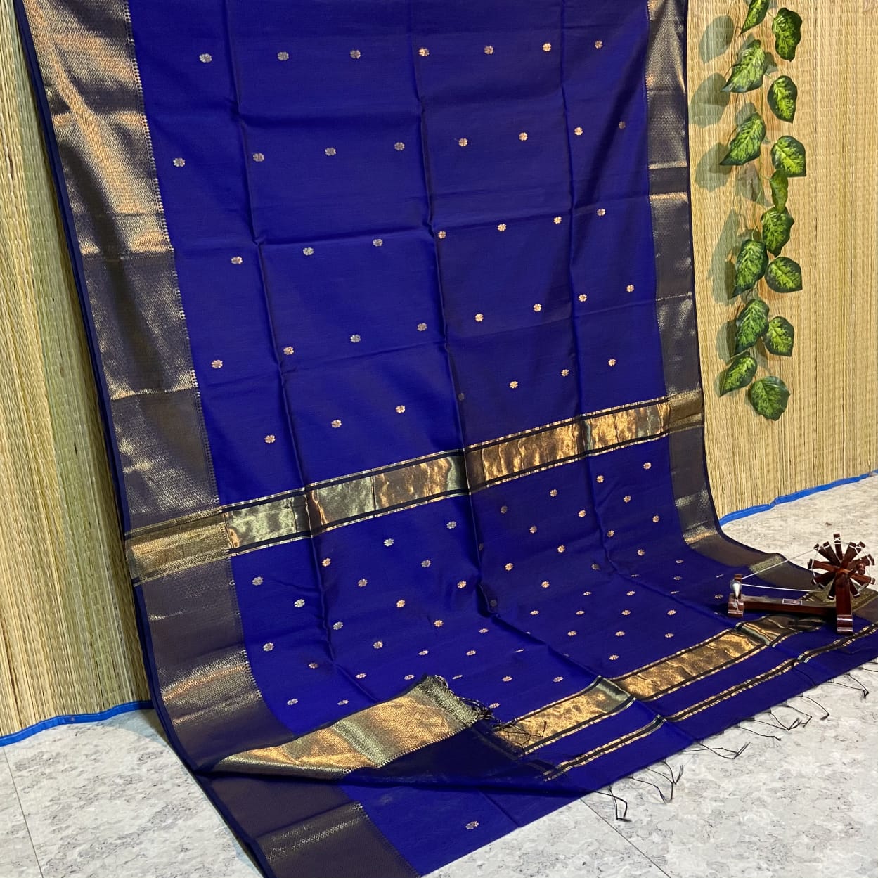 Maheshwari Cotton Silk Zari Work Saree With Blouse