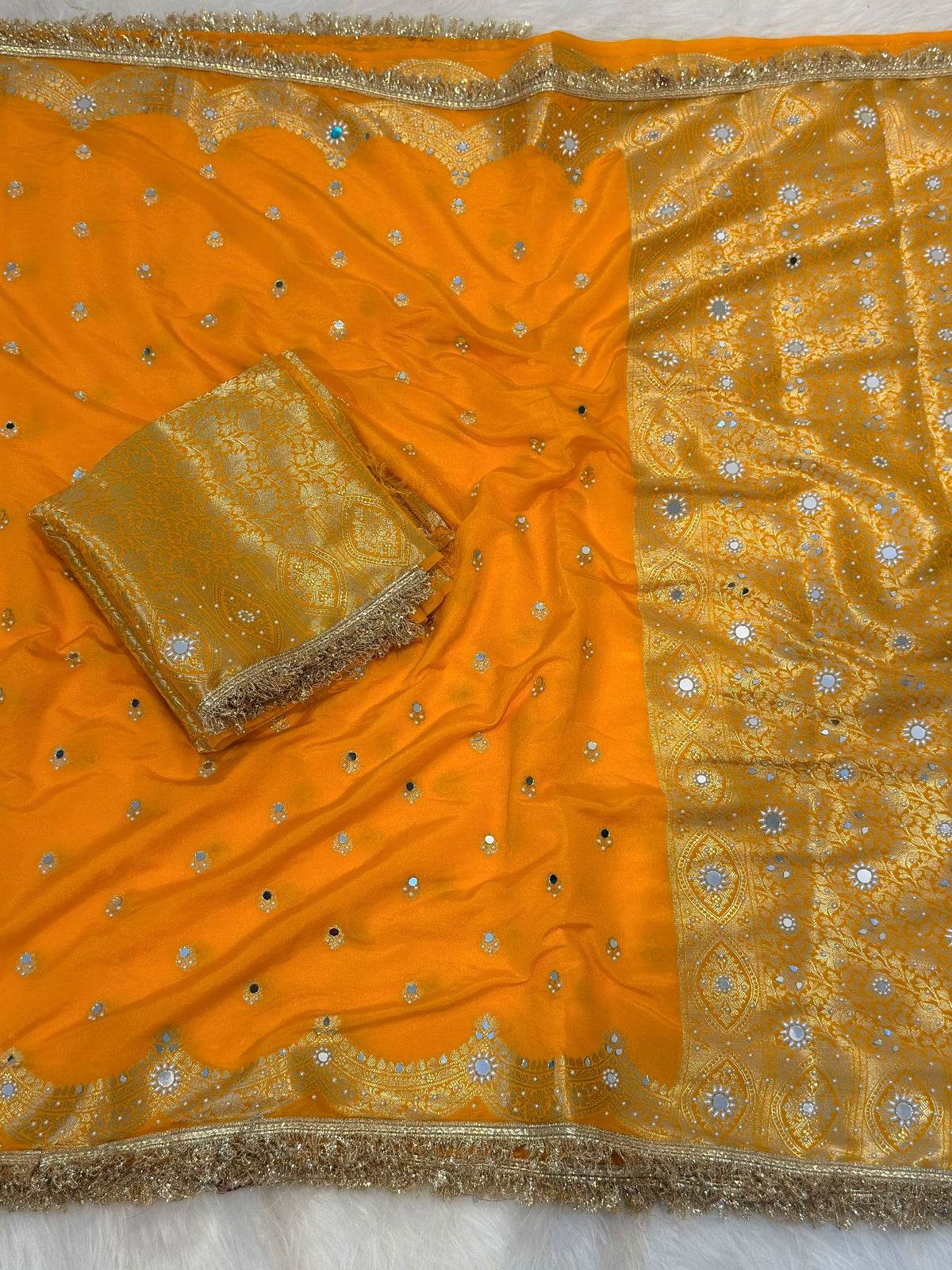 Banarasi  katan soft silk saree with blouse