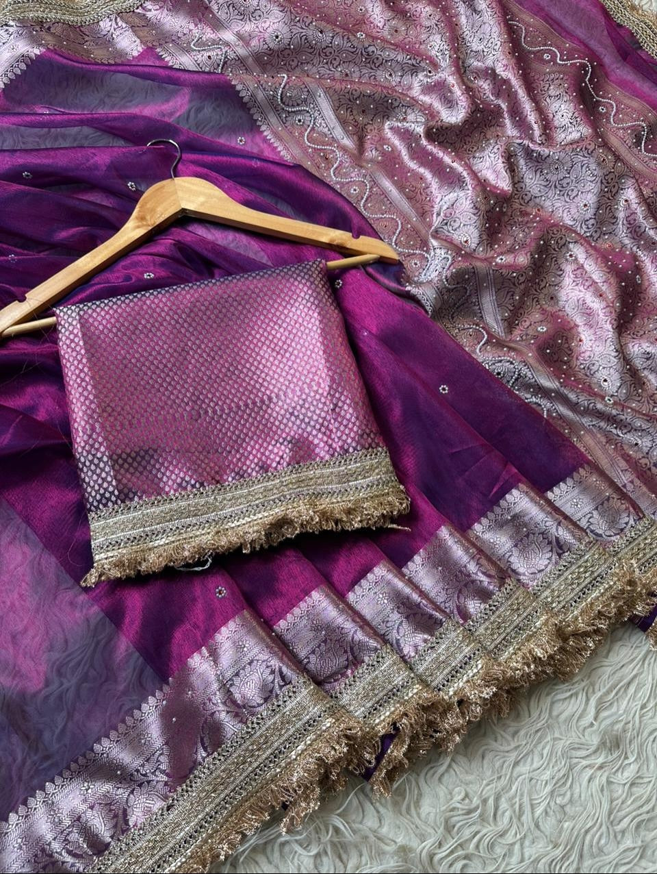 Banarasi Tissue Silk Saree With lace work border