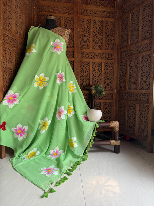 Beautiful Mulmul   Cotton Flowers design Hand Painted Saree
