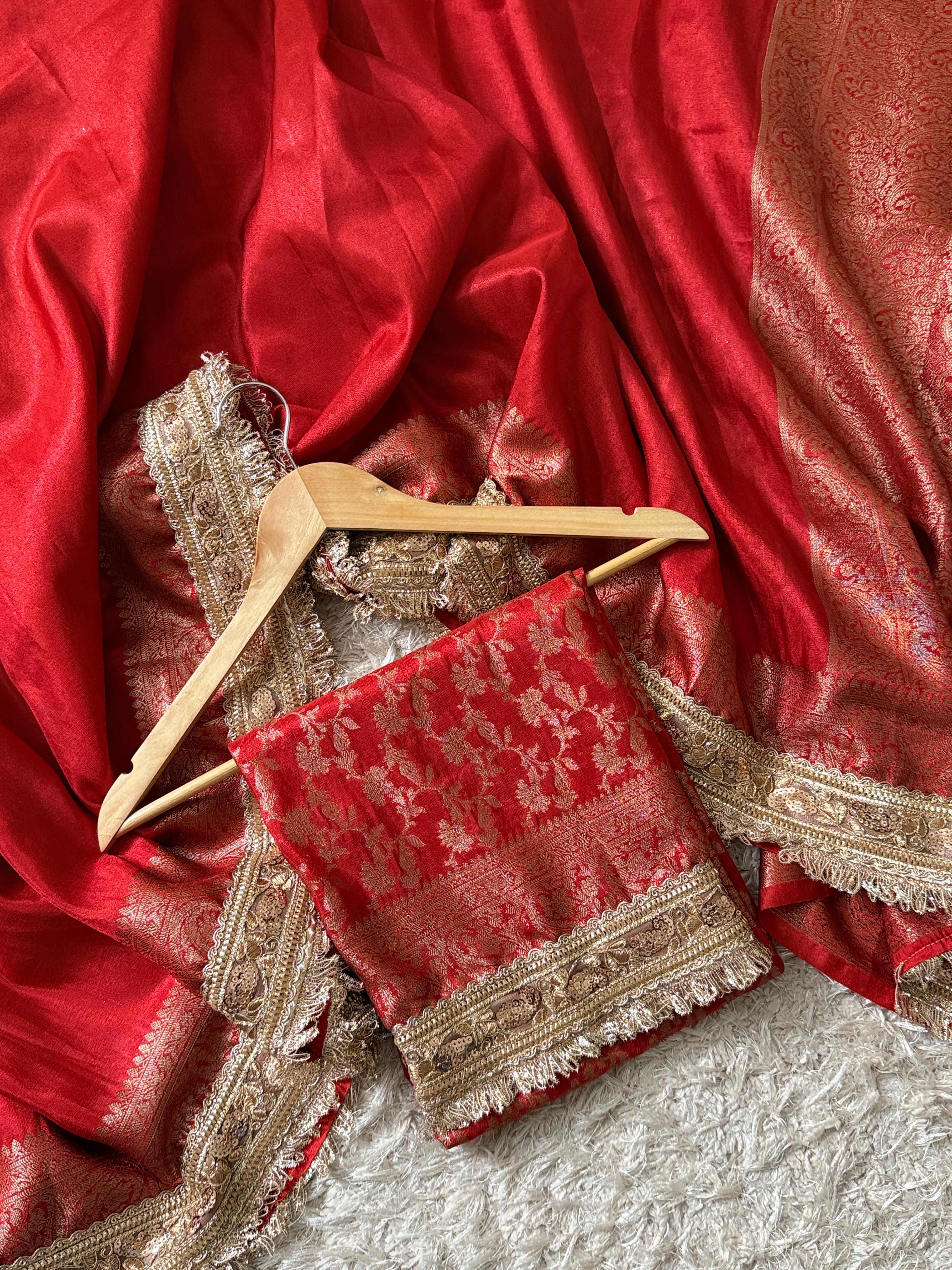 Banarasi Tissue Soft Silk  Saree With  Jaal Pattern Blouse