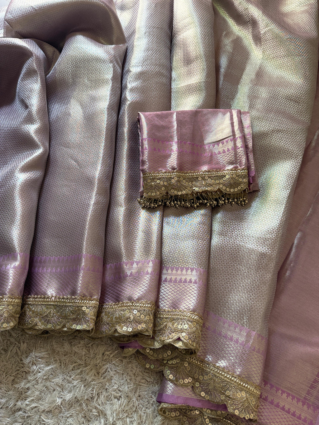 Banarasi Kanjivaram  katan Tissue Silk Saree With Beautiful lace border