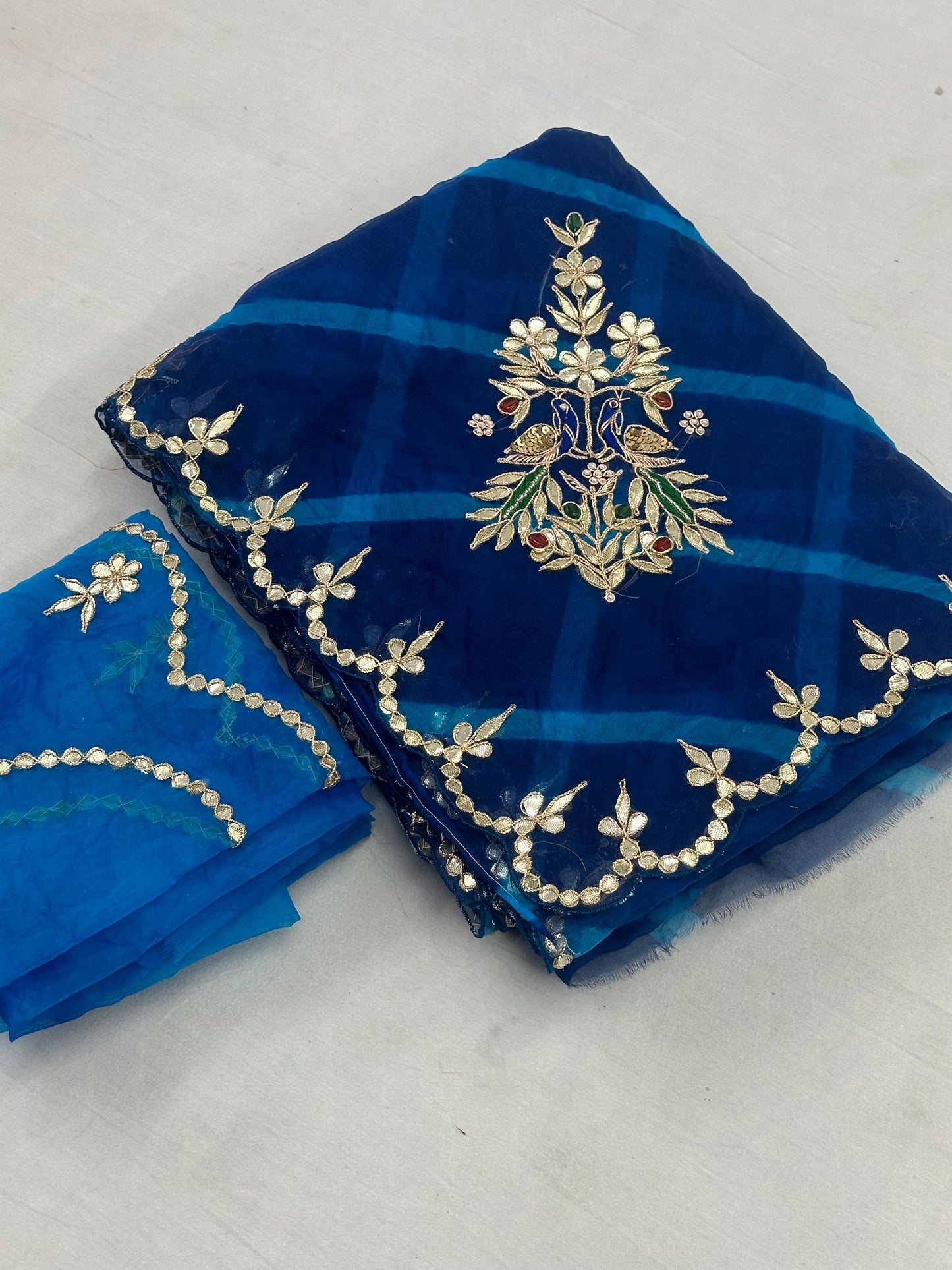 Desinger Organza  Leheriya   Pattern Gota  Patti Work Saree With Contrast Blouse