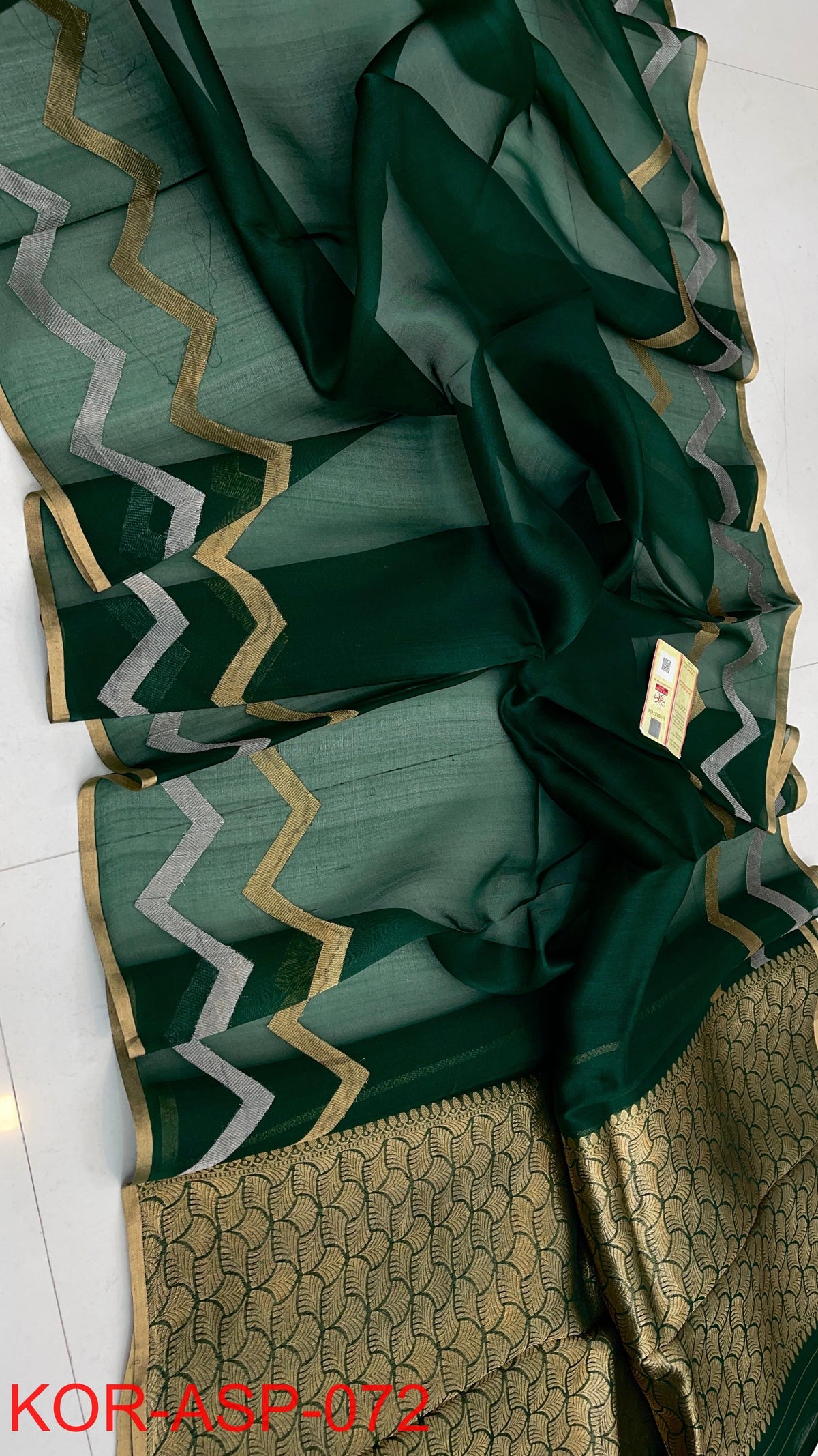 Pure Handloom banarasi  kora Silk Saree With Blouse