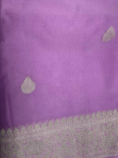 Pure Hand loom Khaddi Chiffon Georgette Saree with Silver Zari Weaving blouse