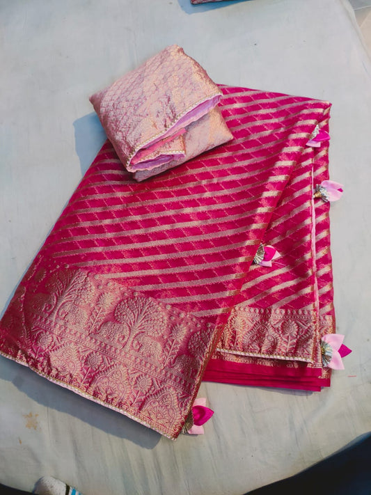 Organza Fabric zari work leheriya Saree with contrast blouse