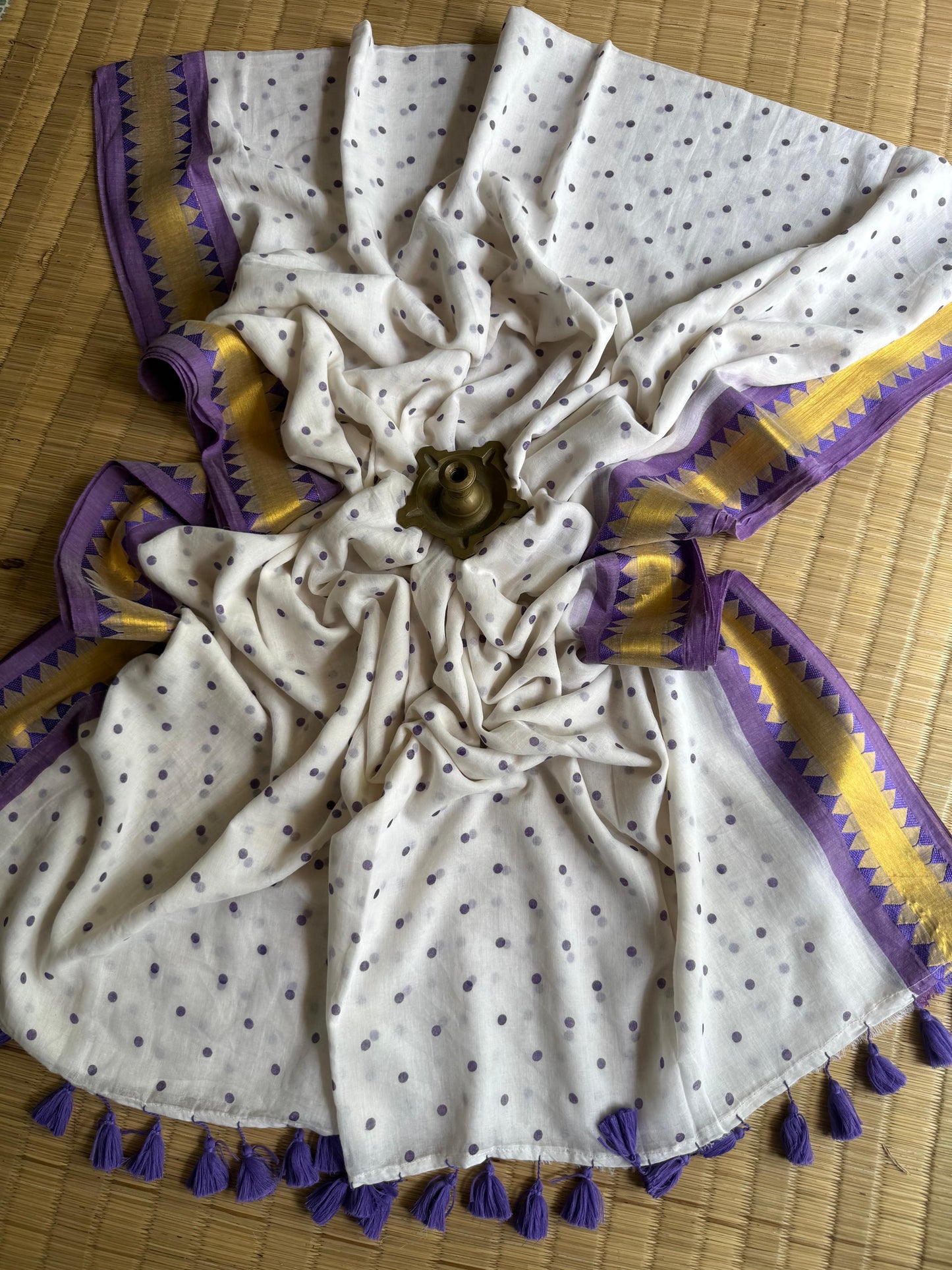 Premium Pure Mulmul Cotton Saree with Designer Lace Border