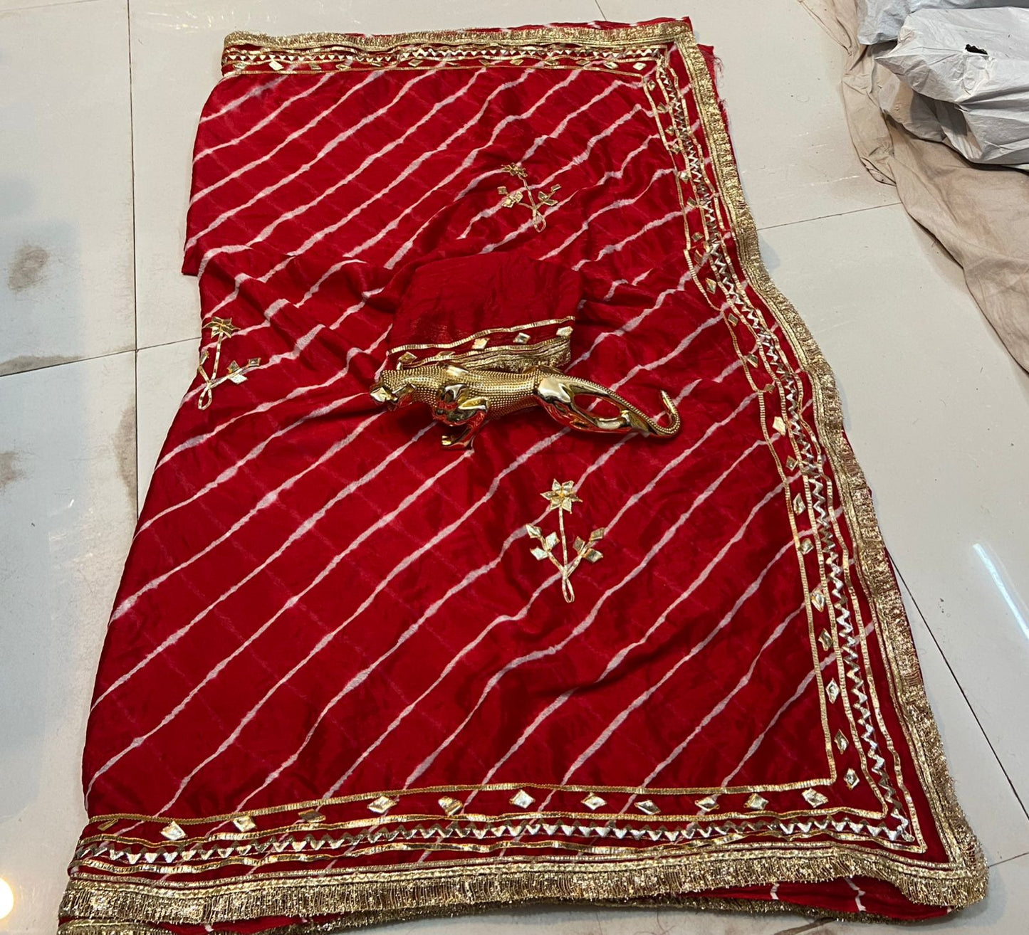 Desinger Georgette Leheriya Pattern Saree With Blouse
