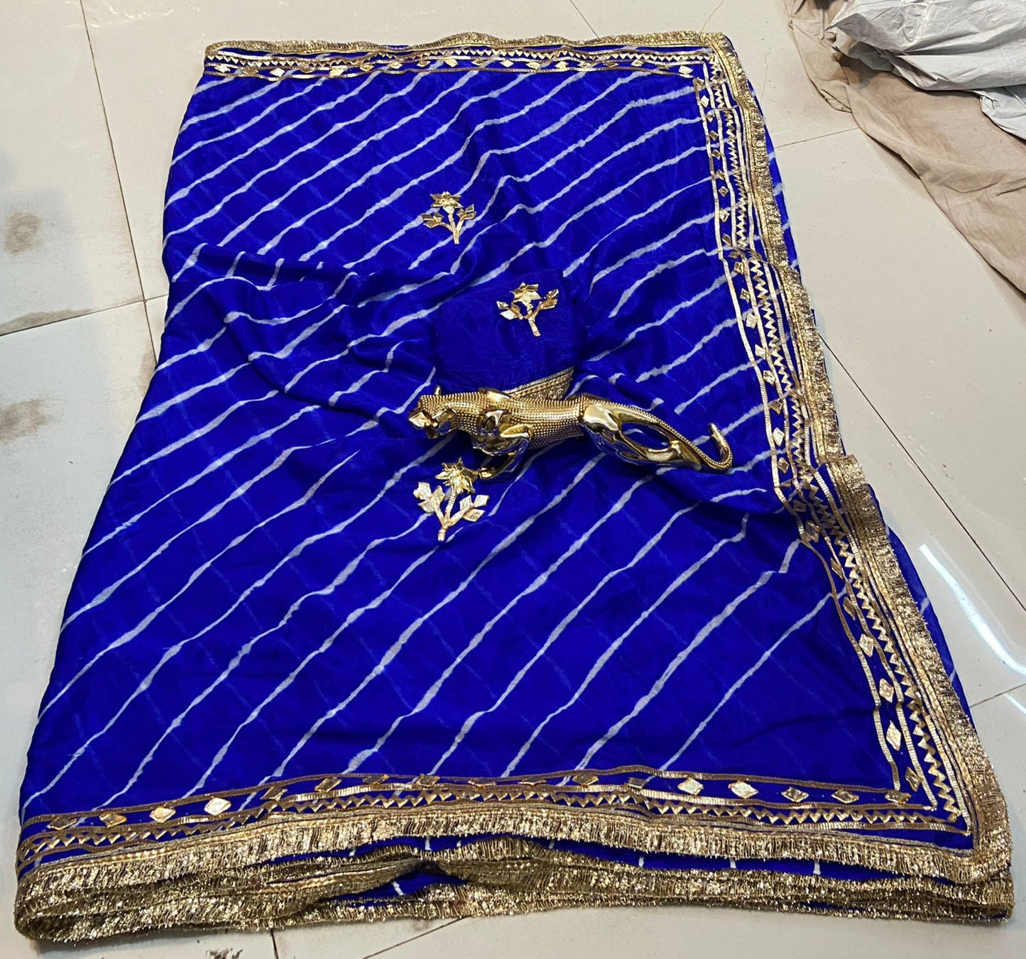 Desinger Georgette Leheriya Pattern Saree With Blouse