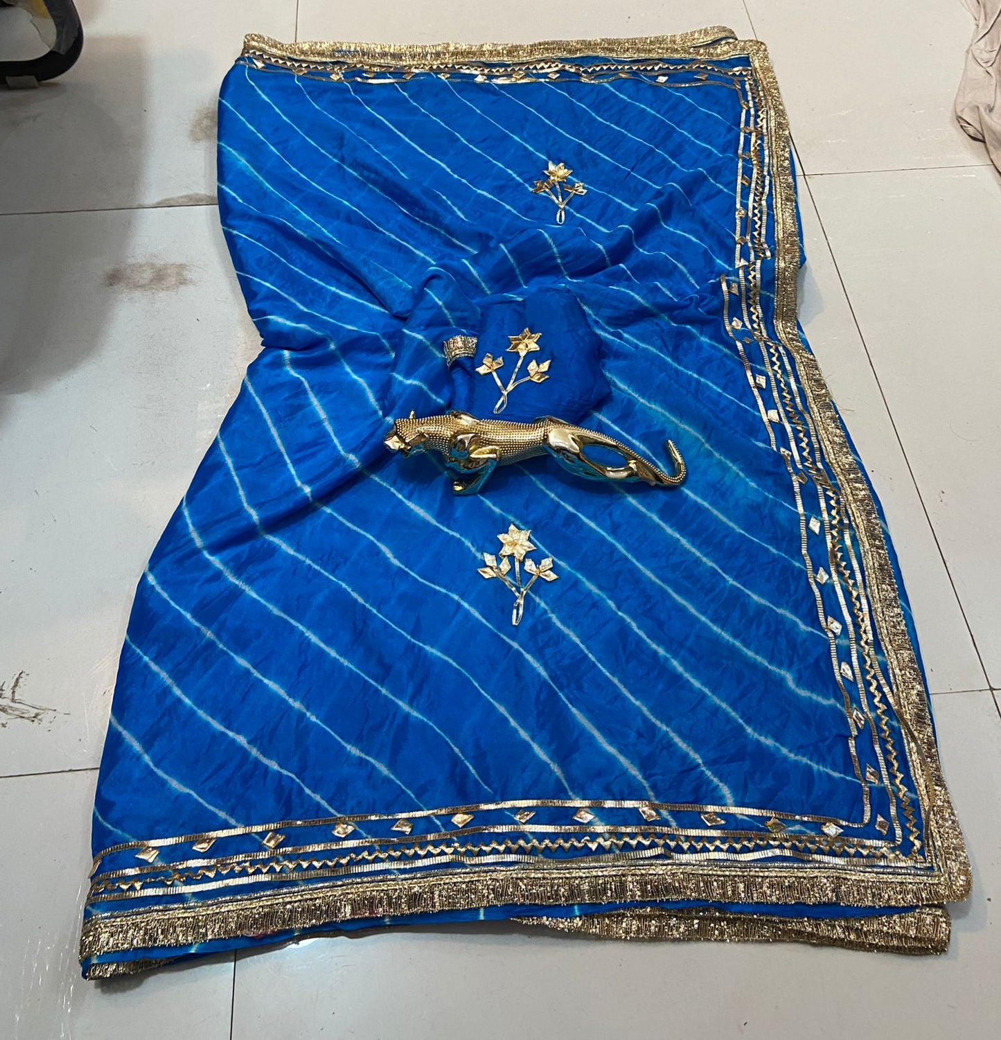 Desinger Georgette Leheriya Pattern Saree With Blouse