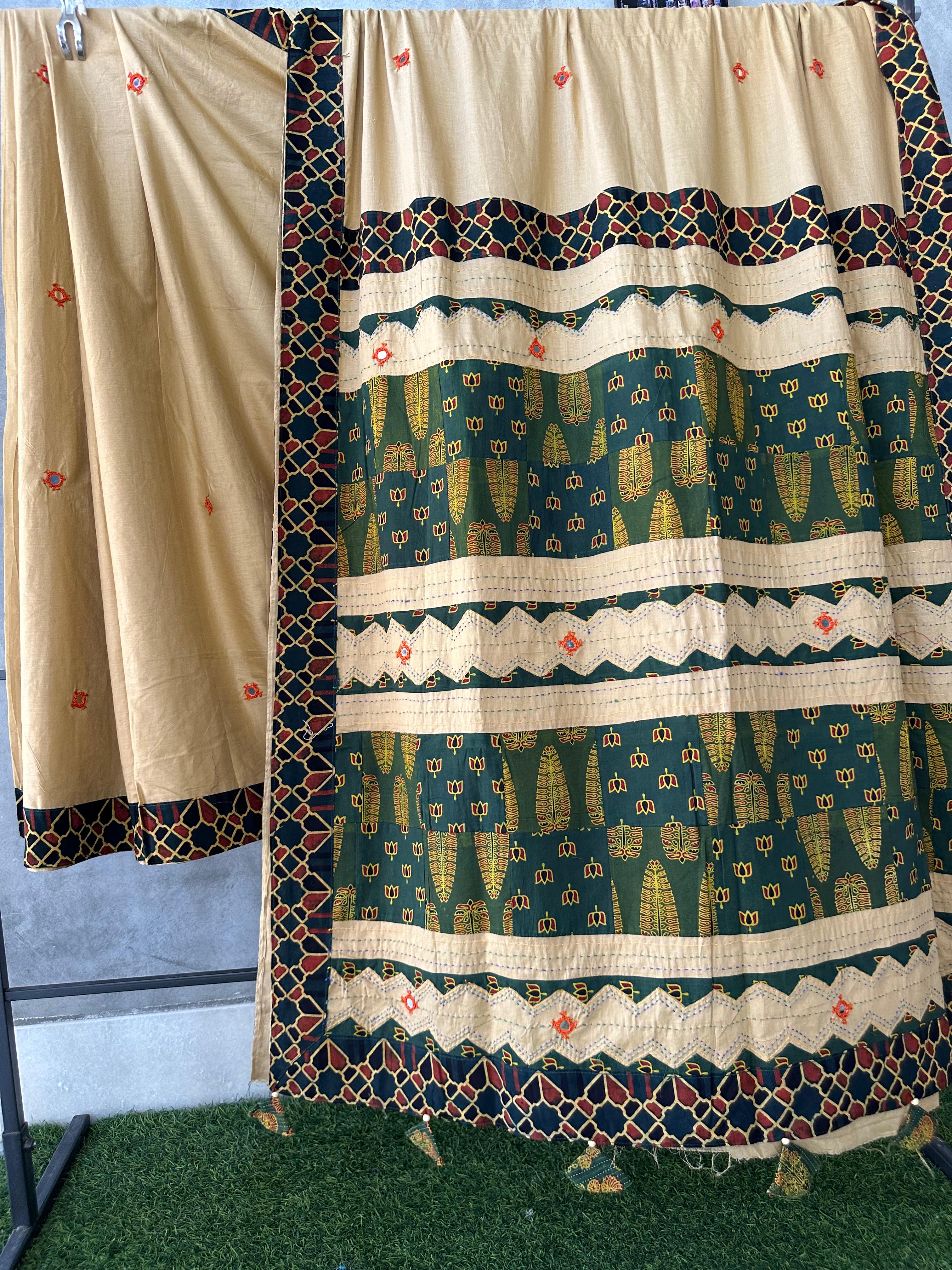 Pure Mul Cotton Saree With Ajrakh Mirror Work