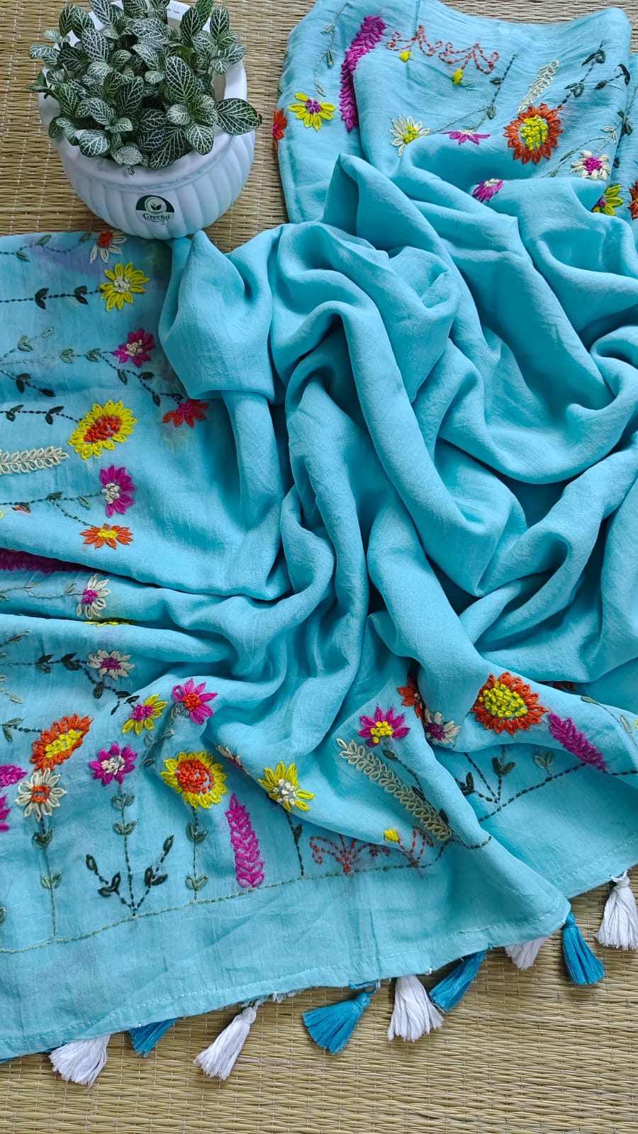 Beautiful Hand Stitch Pure Mul Cotton Saree Without blouse