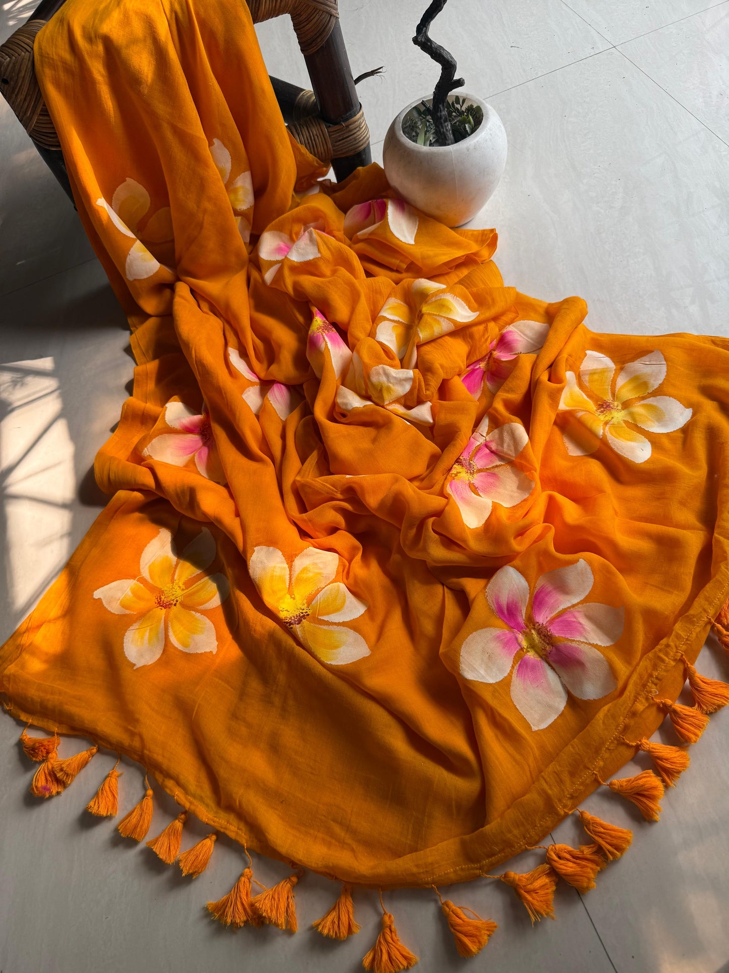 Beautiful Mulmul   Cotton Flowers design Hand Painted Saree
