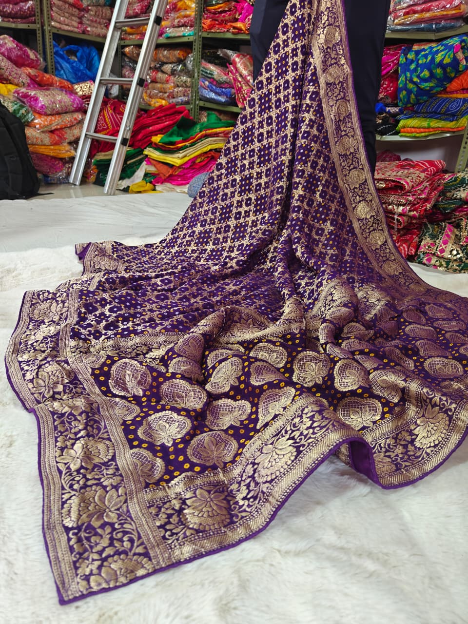 Pure khaddi Georgette Dupatta With Bandhani Zari
