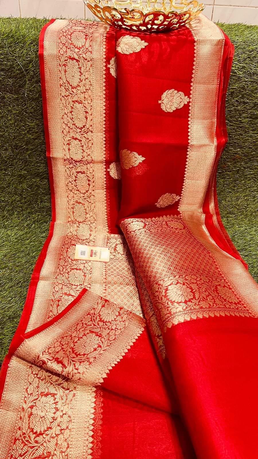 Banarasi Semi kora silk saree