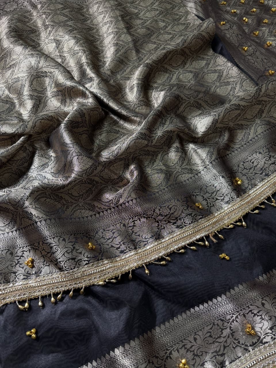 Premium Banarasi Tissue Zari Weaving Saree with Ghungroo Handwork Border