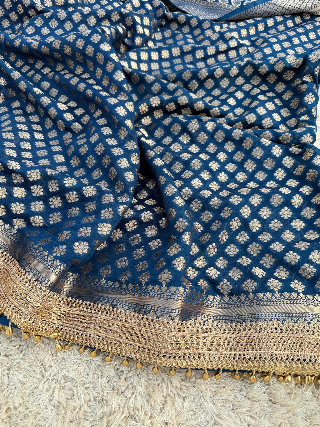 Banarasi Tissue Silk  Heavy Lace Saree With Blouse