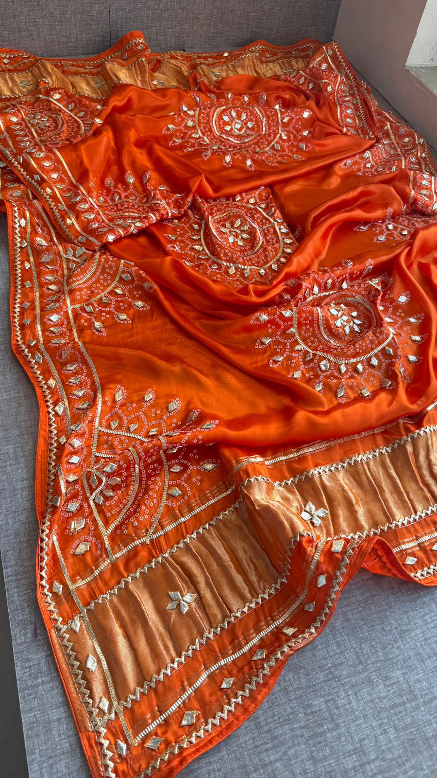 Pure gajji silk lakdi patta dupatta with gota patti work