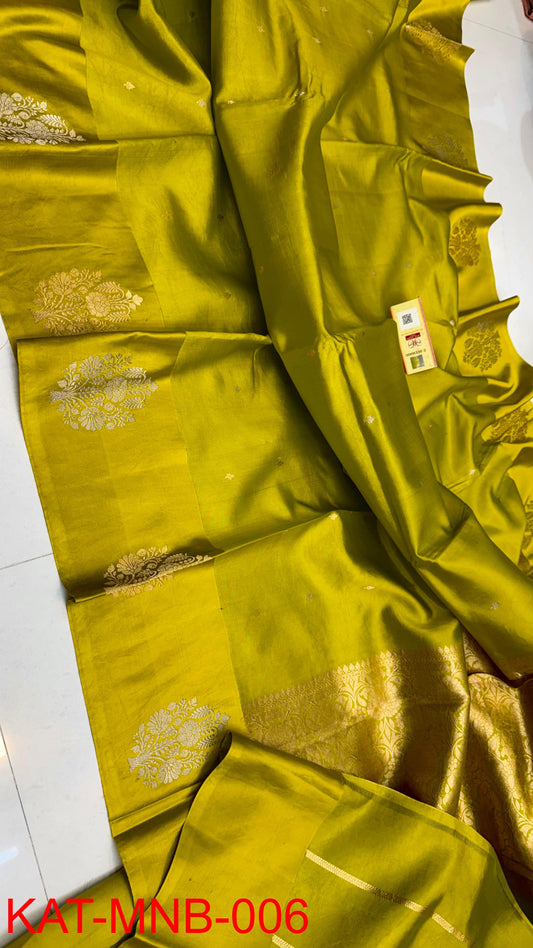 Pure Banarasi  Mango silk Saree With Contrast blouse
