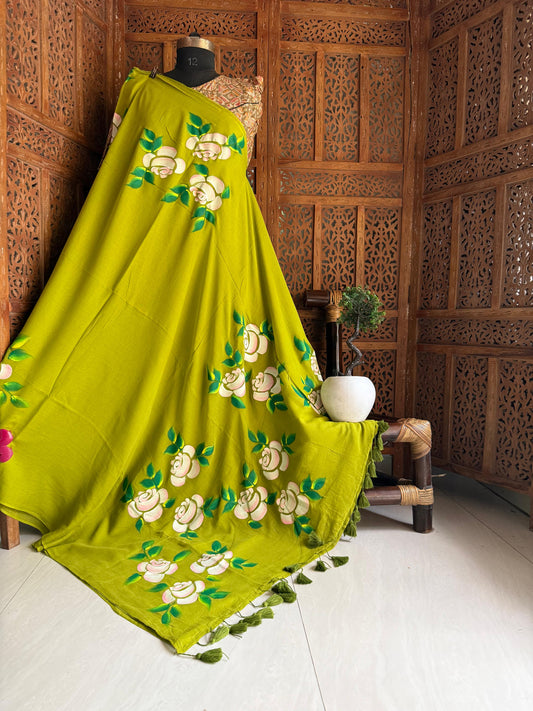Beautiful Mulmul   Cotton Flowers design Hand Painted Saree