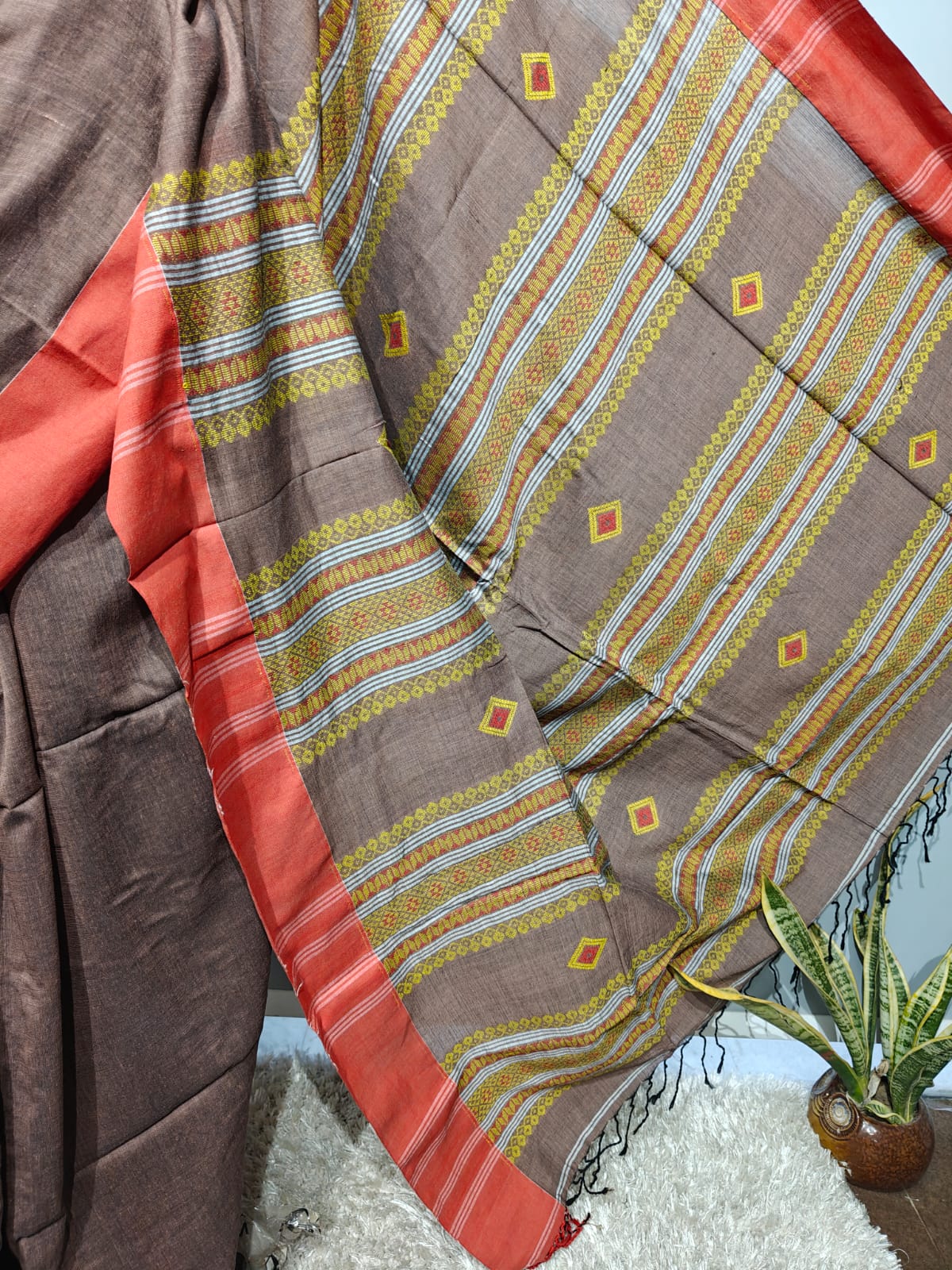 Bengal Handloom Pure Cotton saree with beautiful hand weaved work