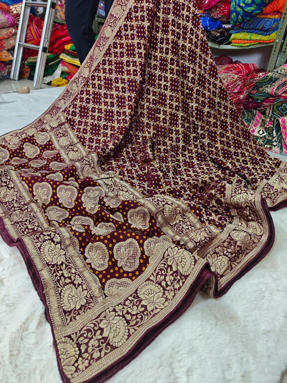 Pure khaddi Georgette Dupatta With Bandhani Zari