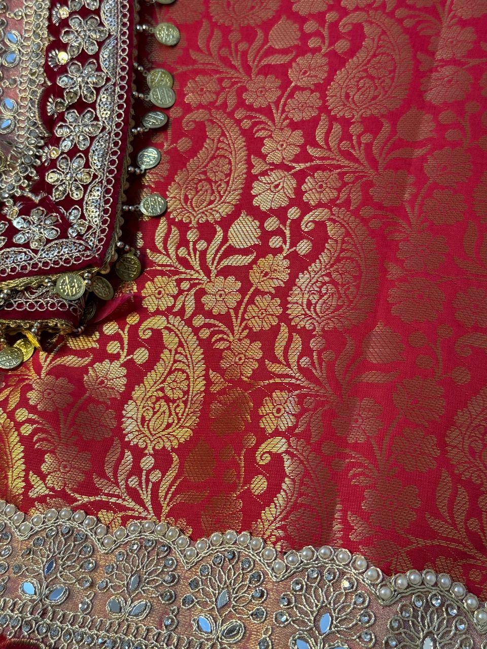 Banarasi Tissue Silk Saree With Blouse