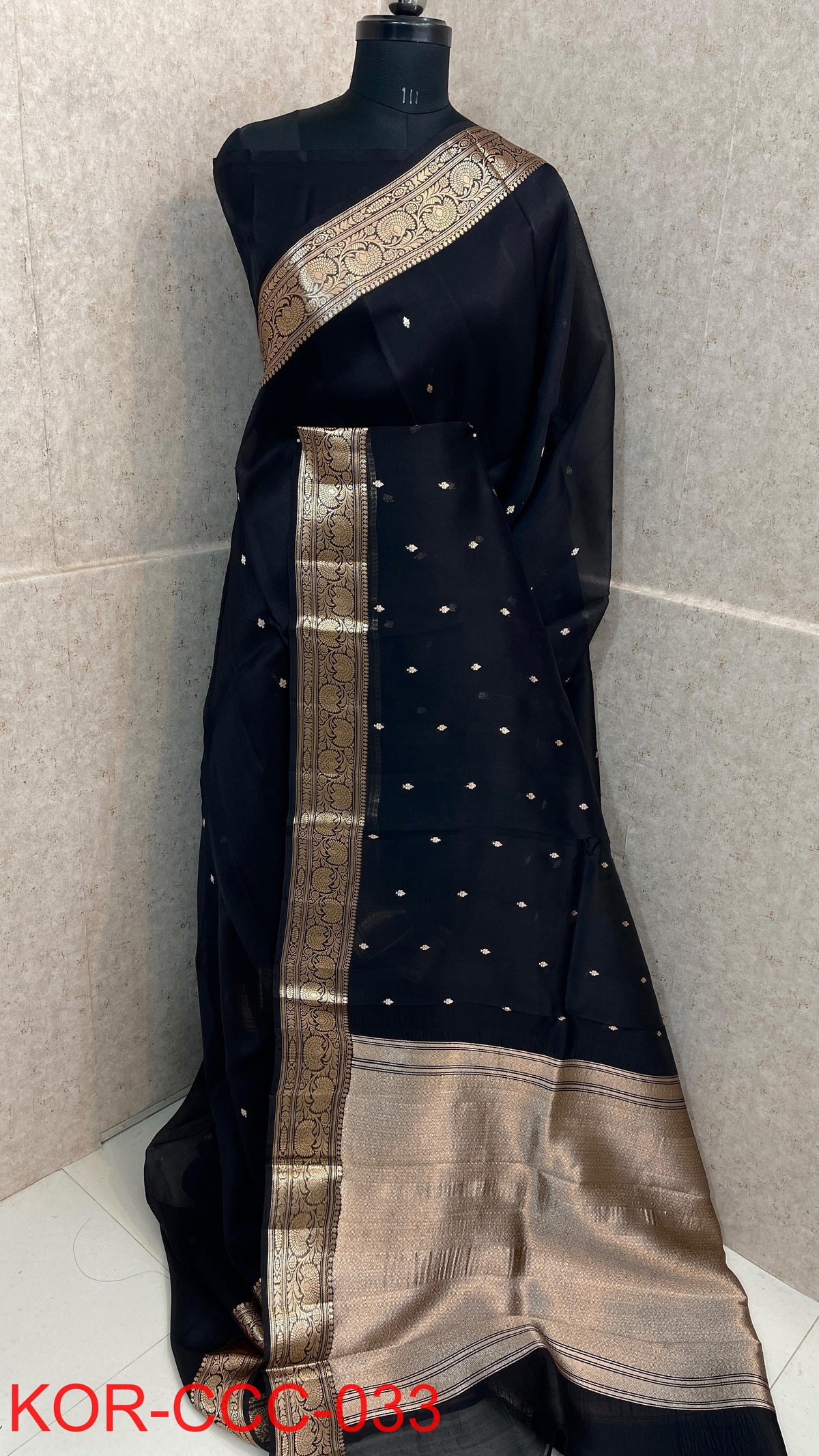 Pure Handloom banarasi  kora Silk Saree With Blouse
