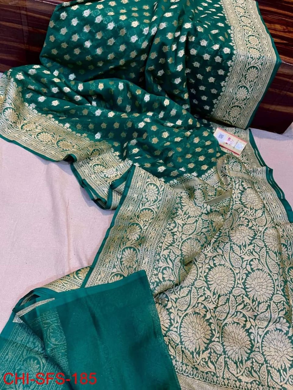 Banarasi  Georgette   Soft  Silk Saree With Zari Work