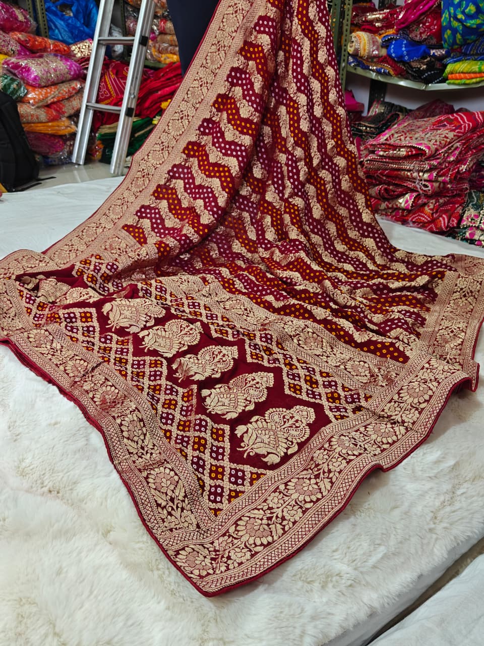 Pure khaddi Georgette Dupatta With Bandhani Zari