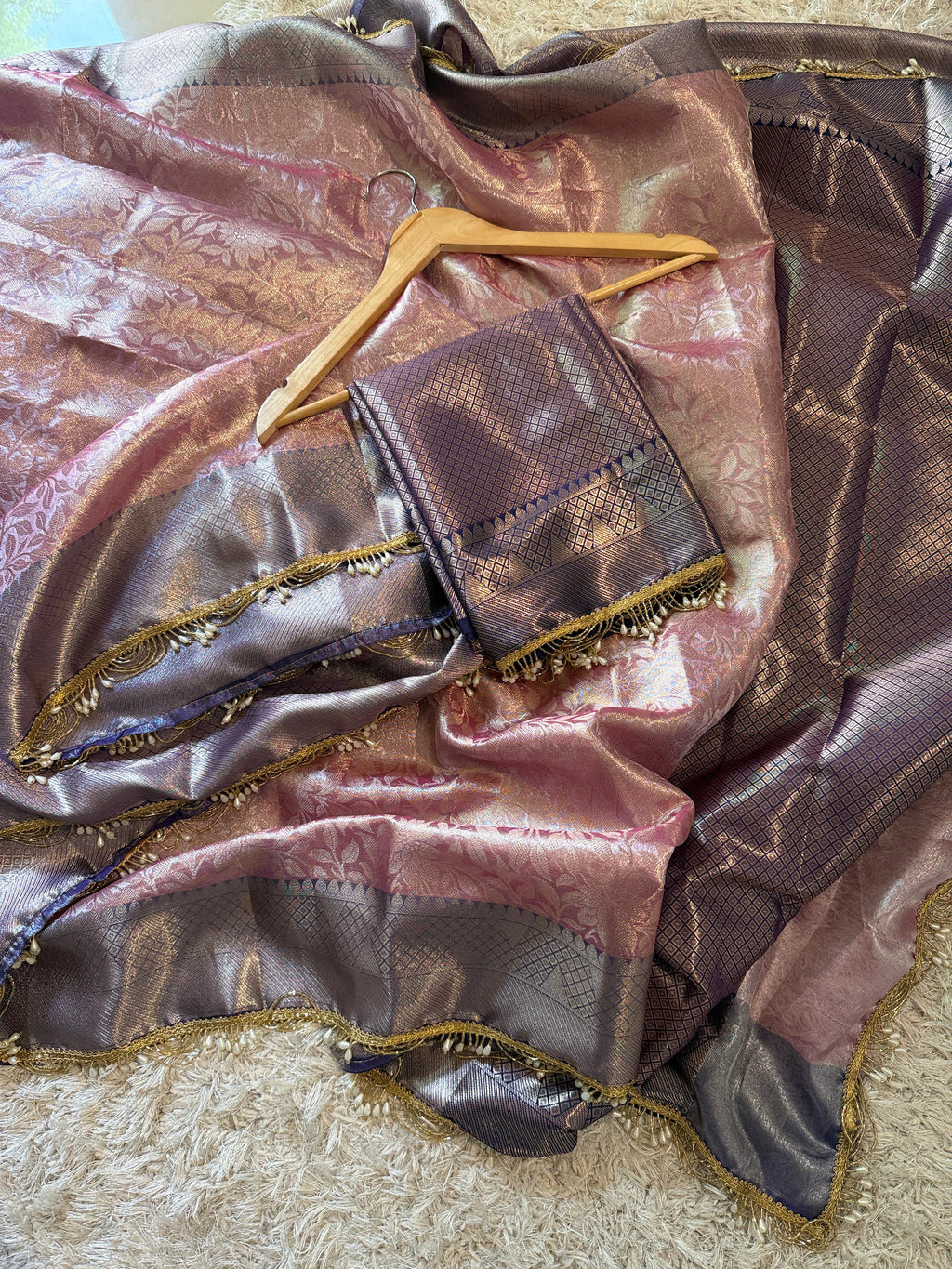 Banarasi Kanjivaram  katan Tissue Silk Saree With Beautiful lace border