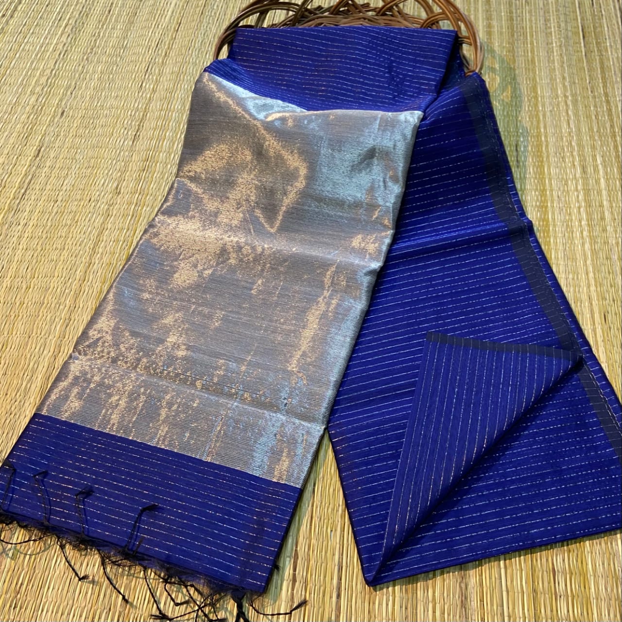 Handloom silk cotton With pallu zari work With blouse