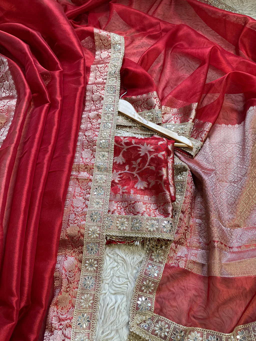 Banarasi Tissue Soft Silk  Saree With  Blouse