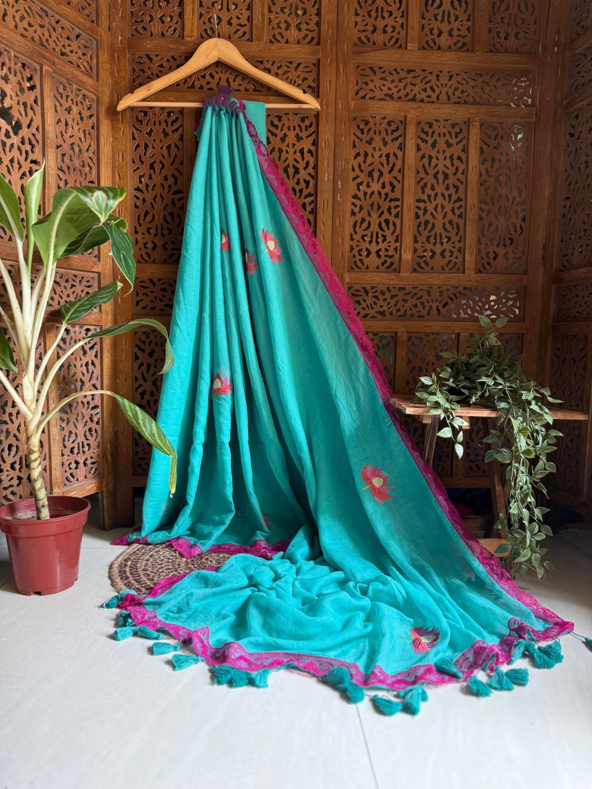 Premium Pure Mulmul Cotton Saree with Designer Lace Border